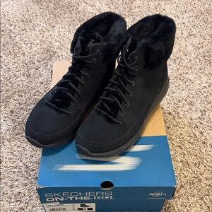 Skechers Women's Black Winter Boots